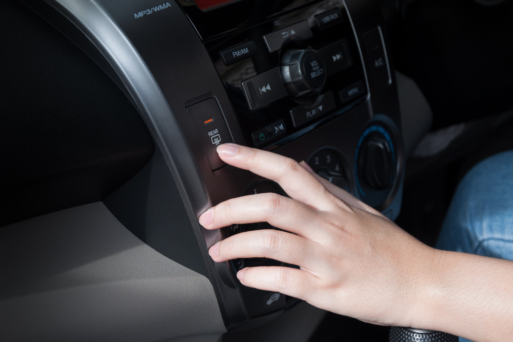 Buttons or Touchscreens?